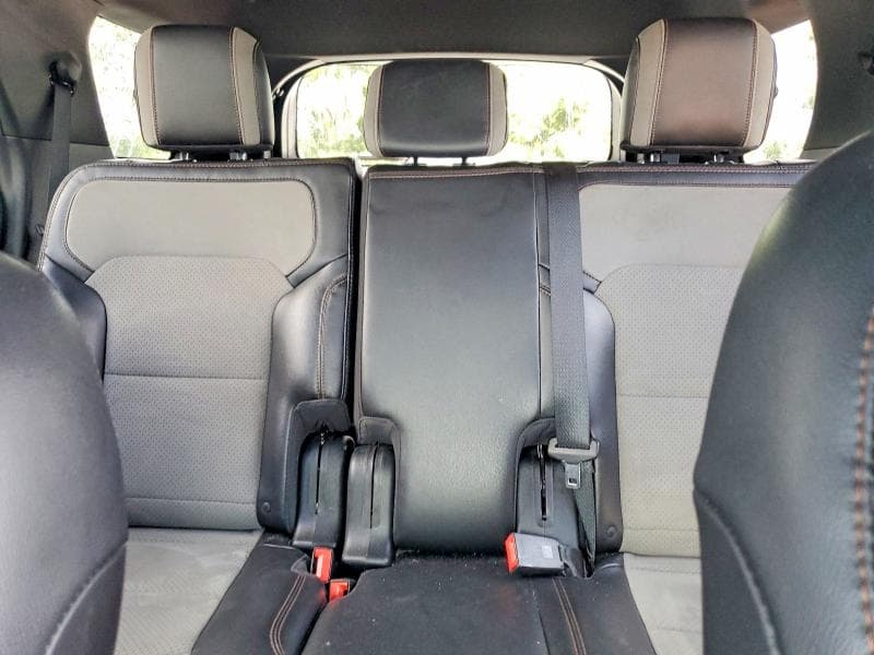 2017 FORD EXPLORER XLT 10