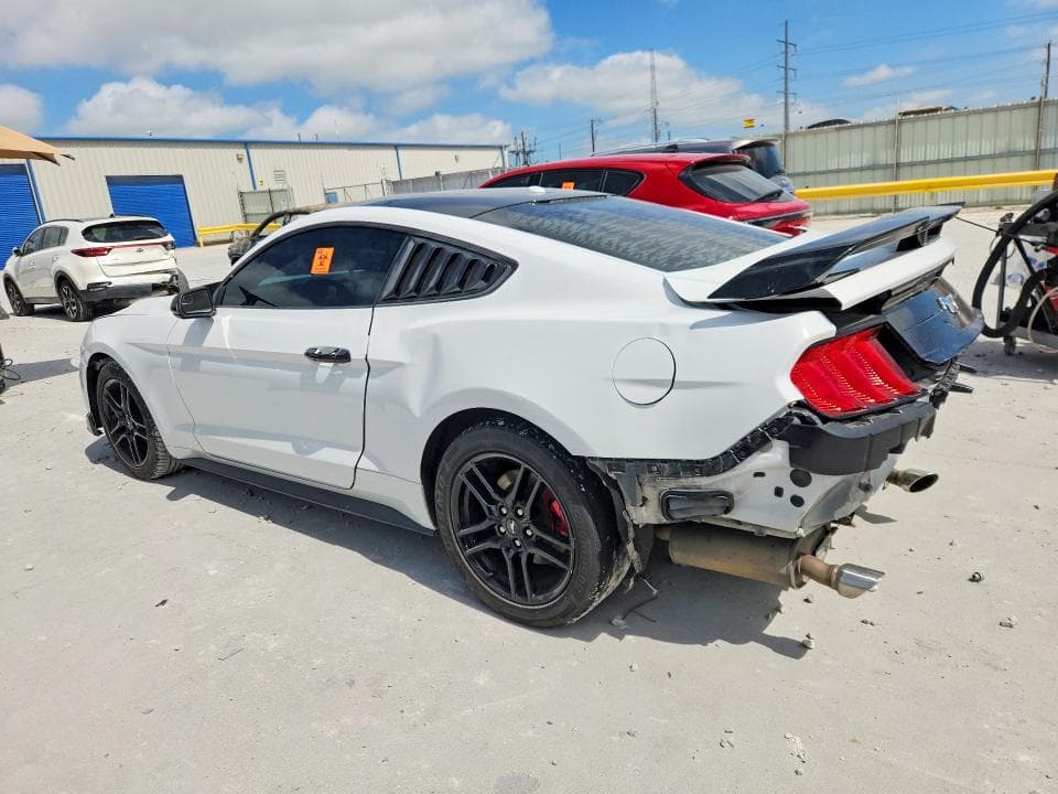 2019 FORD MUSTANG 2