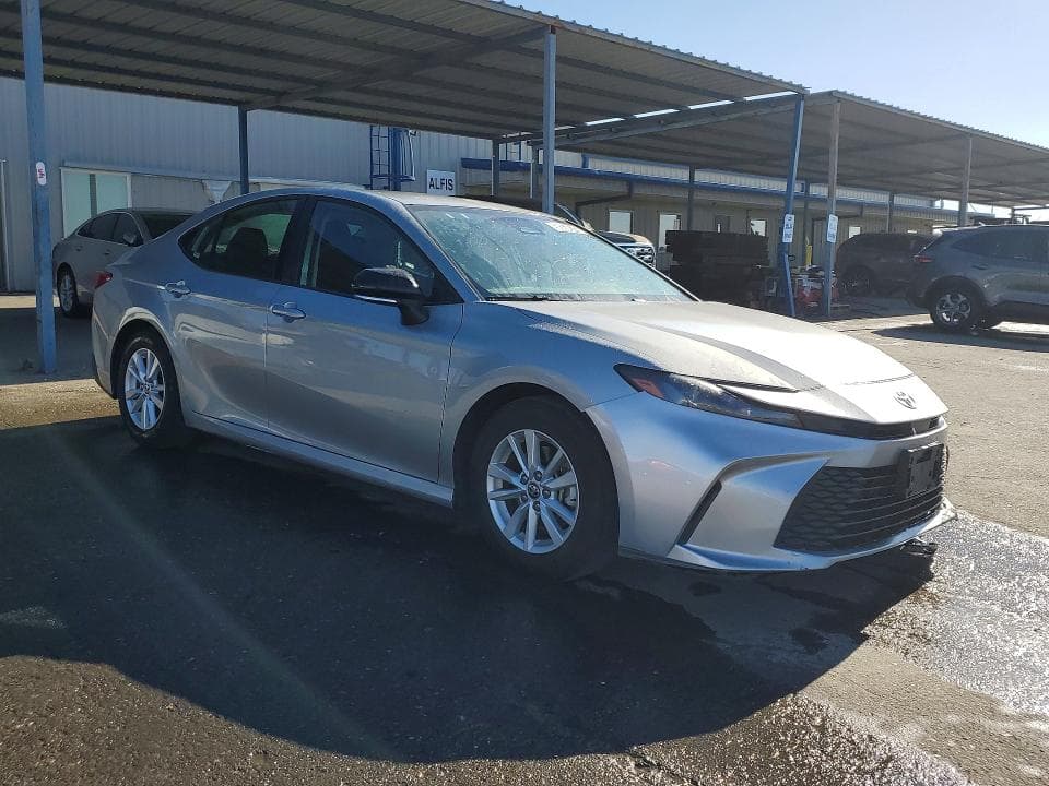 2025 TOYOTA CAMRY LE 4