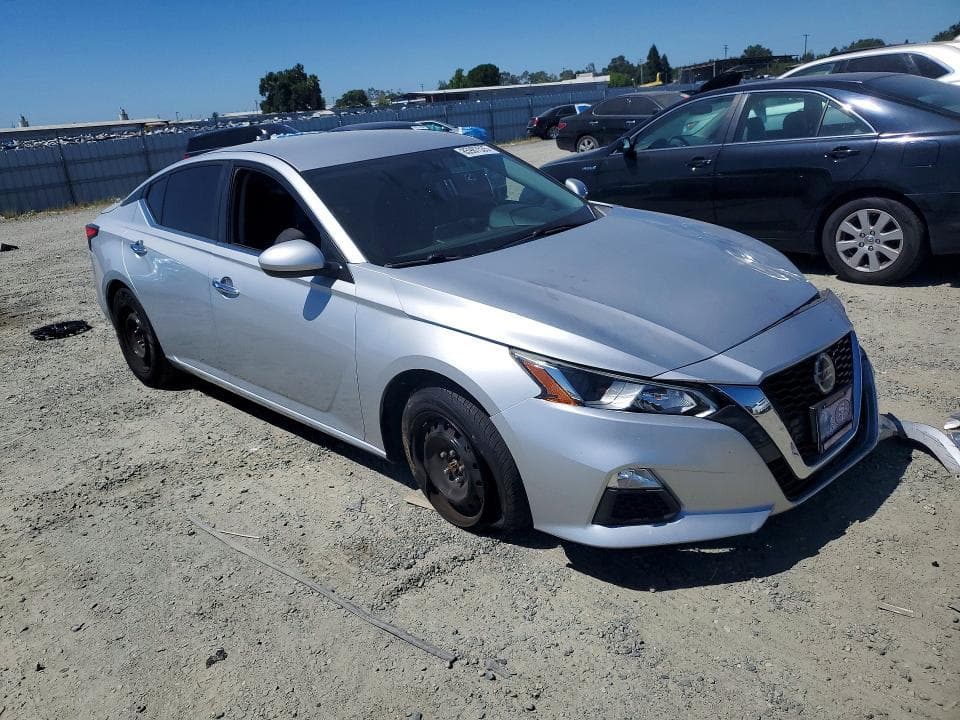 2019 NISSAN ALTAMA 4