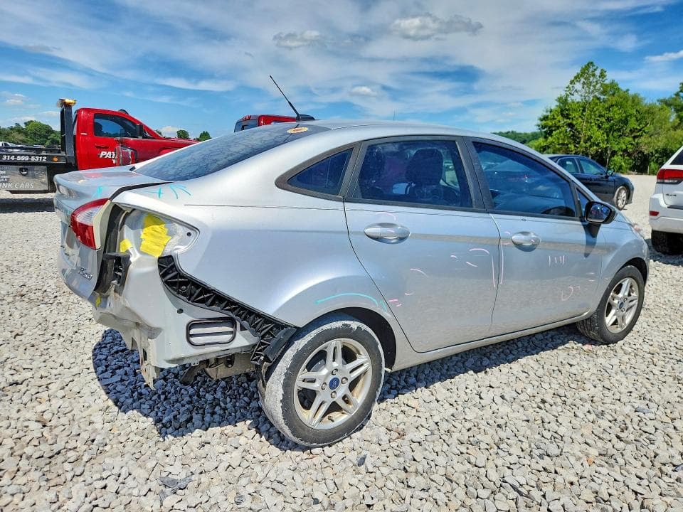 2019 FORD FIESTA SE 3