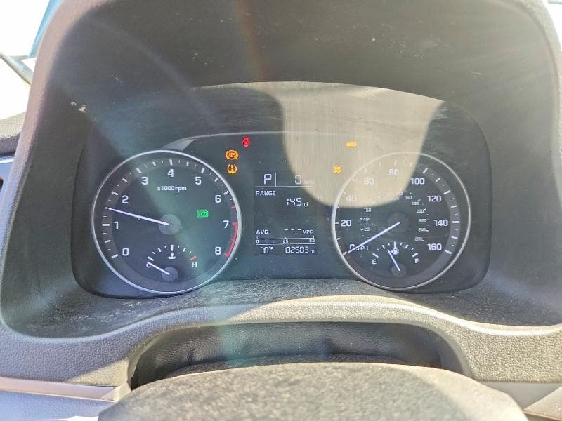 2017 HYUNDAI ELANTRA SE 9