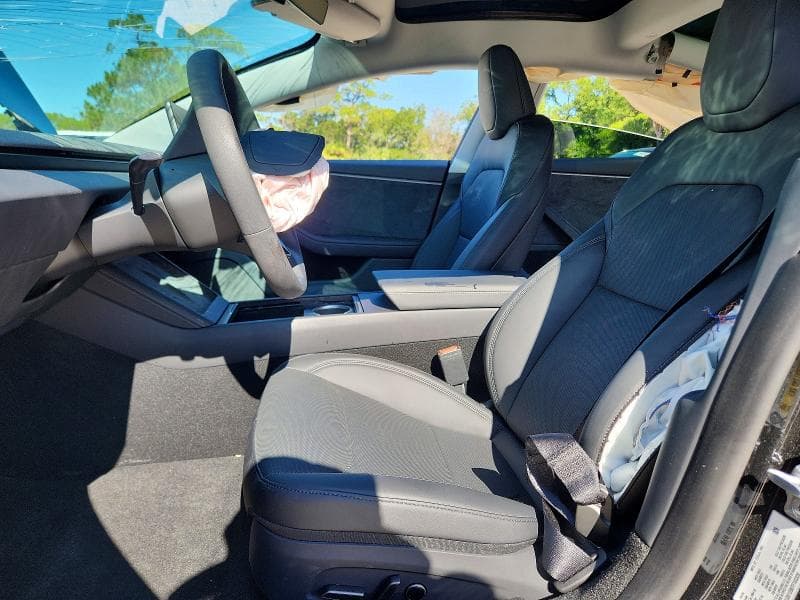 2026 TESLA MODEL 3 7