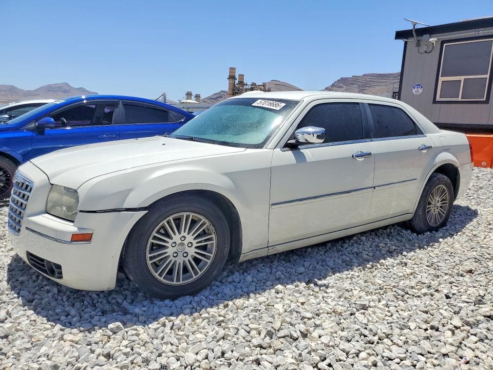 2010 CHRYSLER 300 TOURING - 1