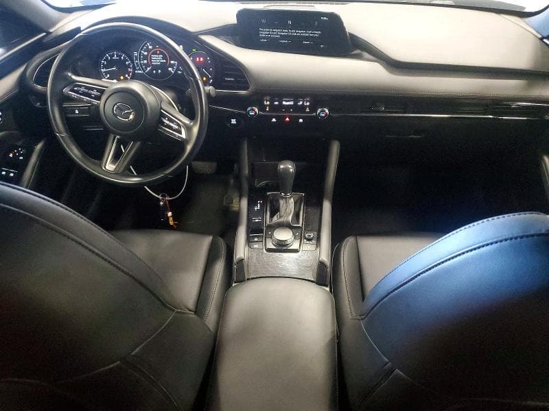 2019 MAZDA 3 8