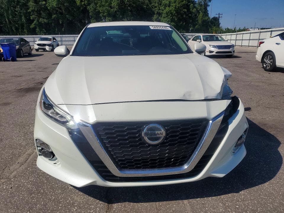 2021 NISSAN ALTIMA SL 4