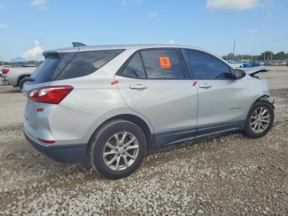 2018 CHEVROLET EQUINOX LS 3