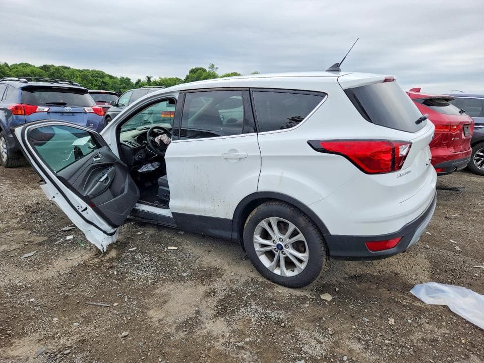 2019 FORD ESCAPE SE 2