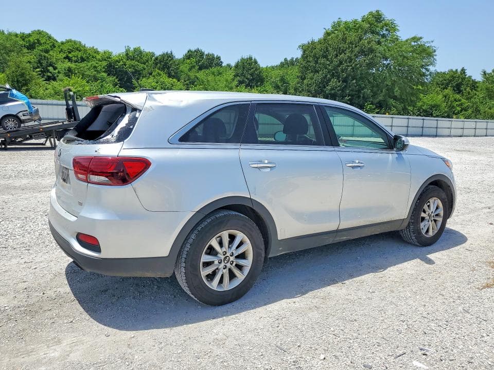 2019 KIA SORENTO L 3