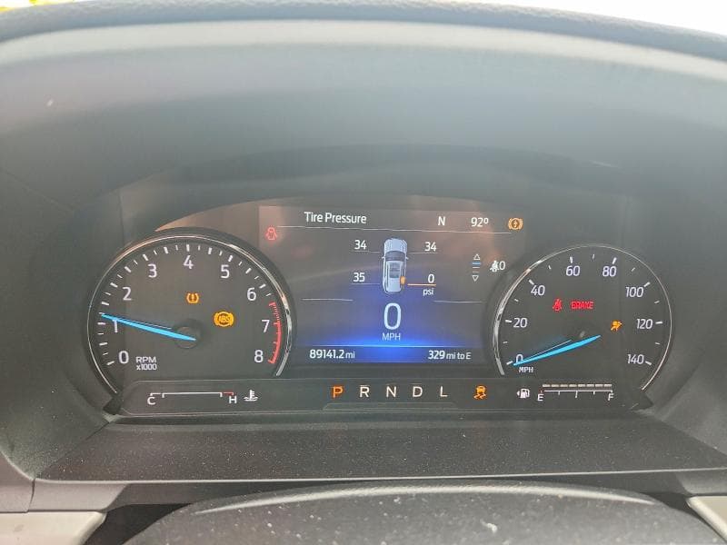 2023 FORD EXPLORER XLT 9