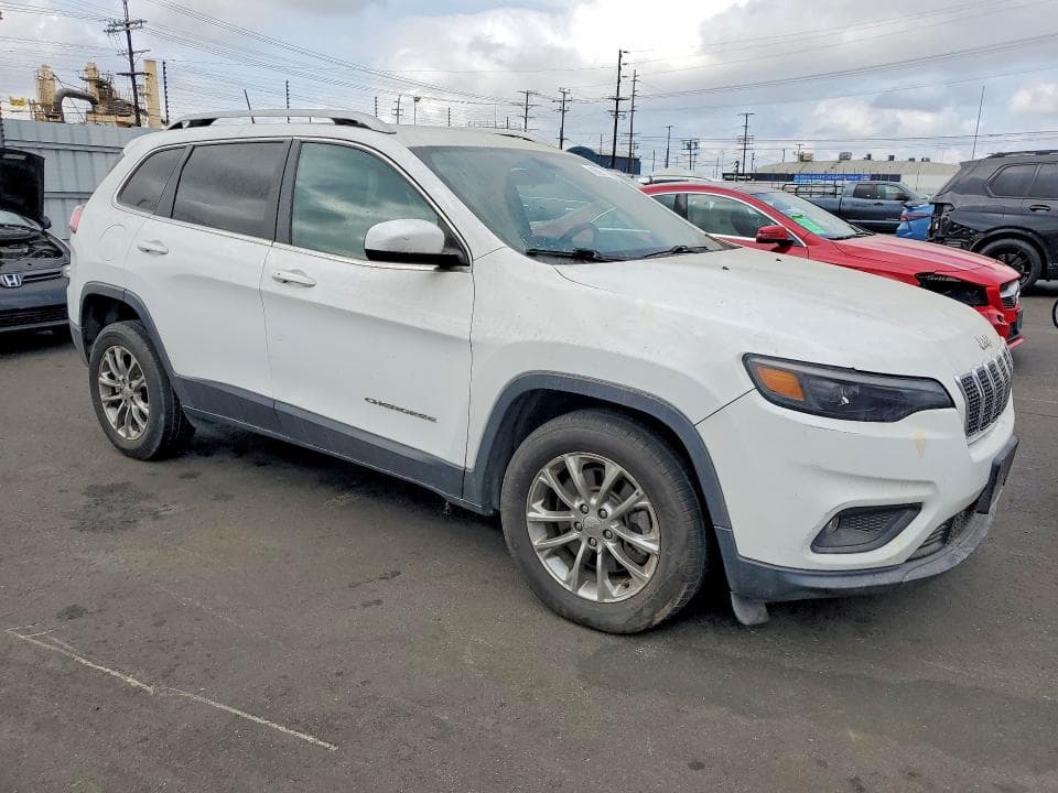 2019 JEEP CHEROKEE LATITUDE PLUS 4