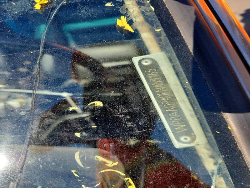 1985 PORSCHE 944 12