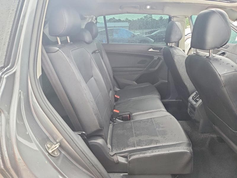 2018 VOLKSWAGEN TIGUAN SE SE 11