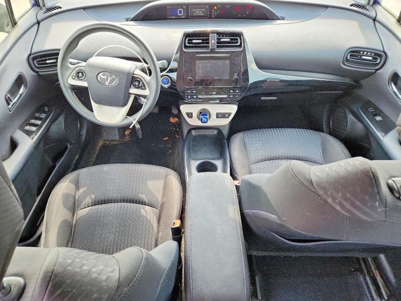 2017 TOYOTA PRIUS TWO 8