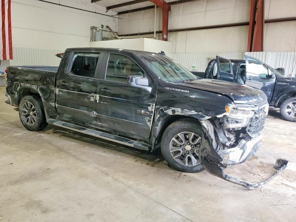 2022 CHEVROLET SILVERADO C1500 LT 4