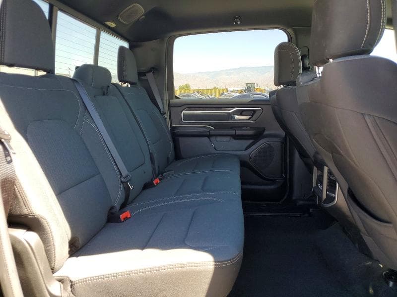 2023 RAM 1500 BIG HORN 10