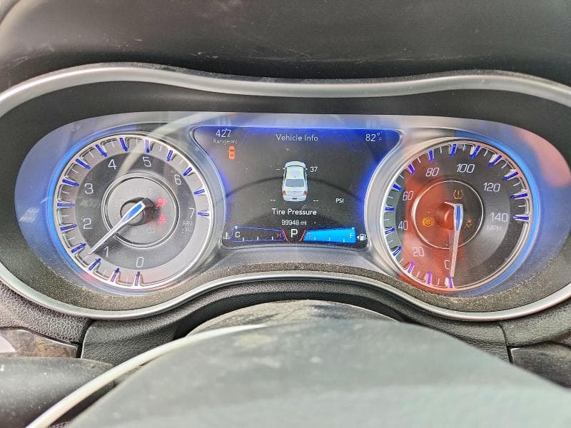 2018 CHRYSLER 300 LIMITED 9