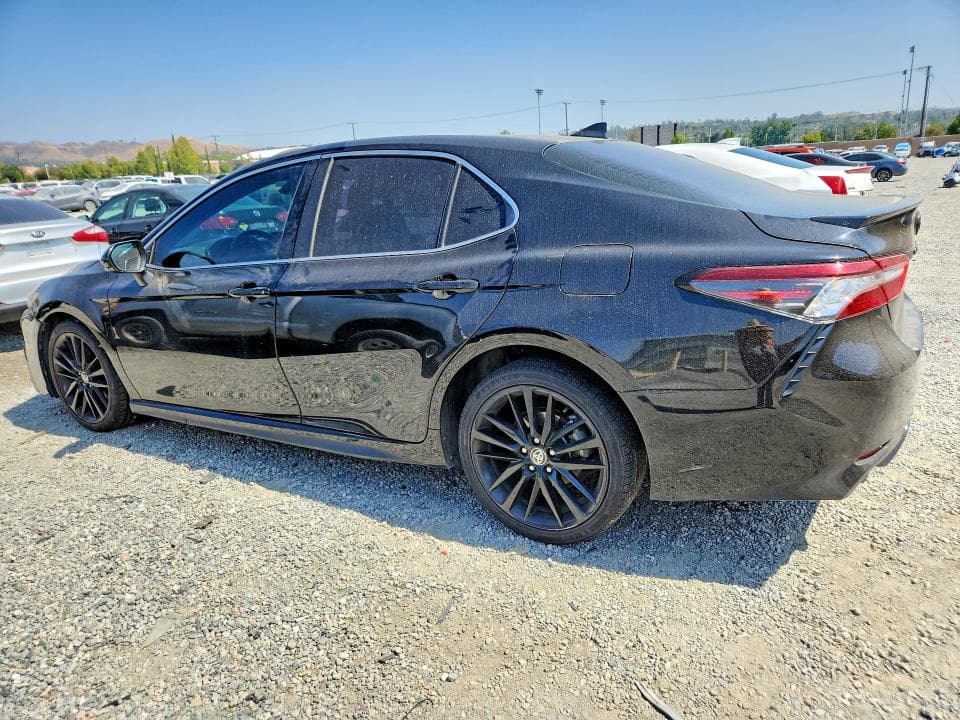 2021 TOYOTA CAMRY XSE 2