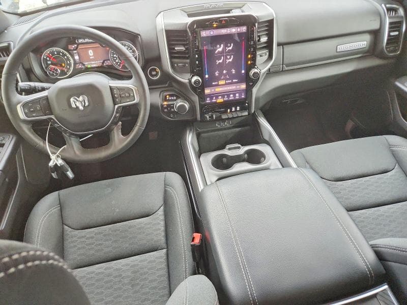 2025 RAM 1500 BIG HORN 8