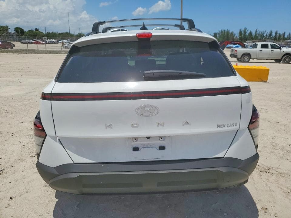 2024 HYUNDAI KONA SEL 6