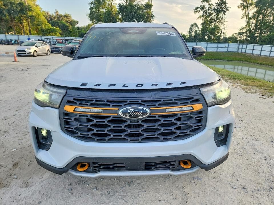 2026 FORD EXPLORER TREMOR 5