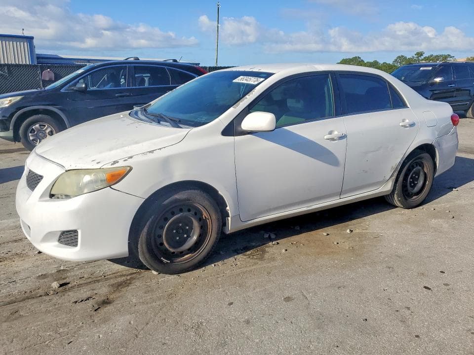 2013 TOYOTA COROLLA - 1
