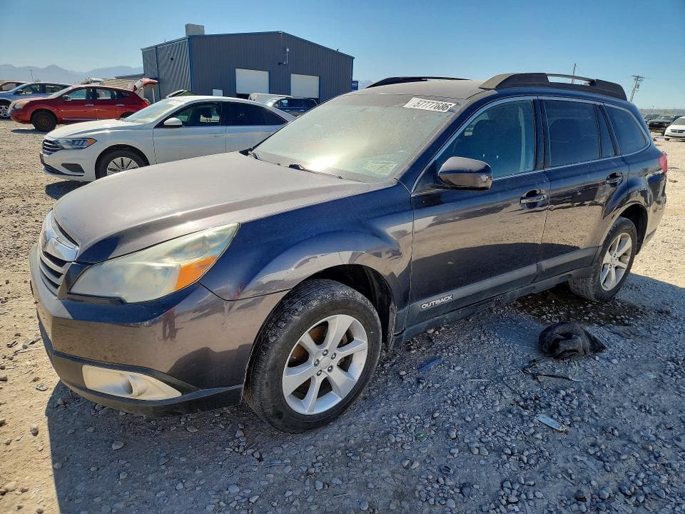 2013 SUBARU OUTBACK 2.5I PREMIUM - 1