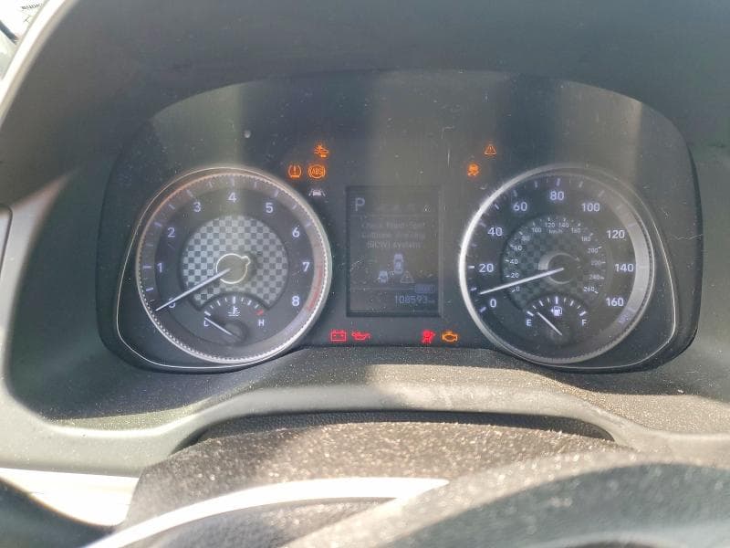 2020 HYUNDAI ELANTRA SEL 9