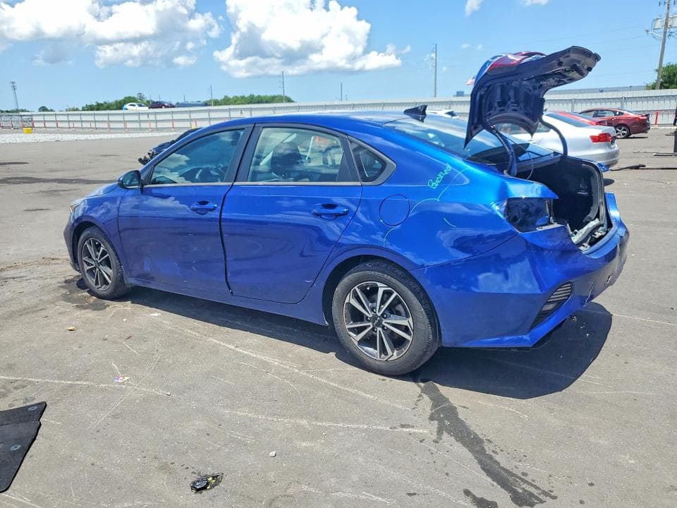 2022 KIA FORTE LXS 2