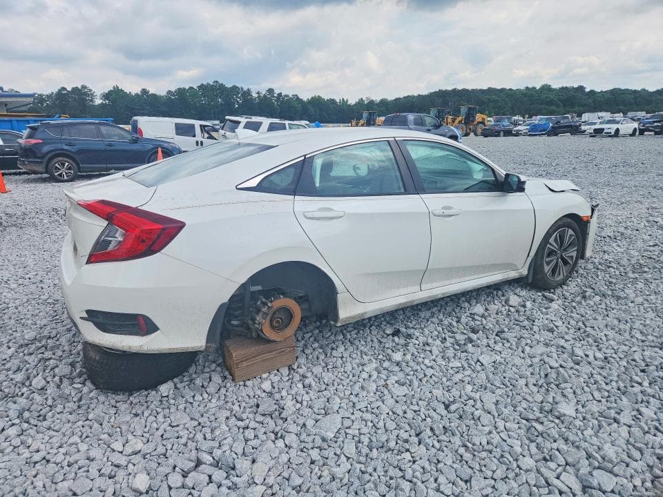 2017 HONDA CIVIC EX 3