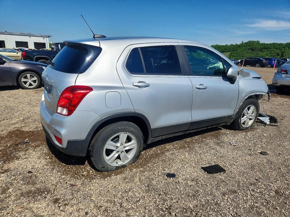 2020 CHEVROLET TRAX LS 3