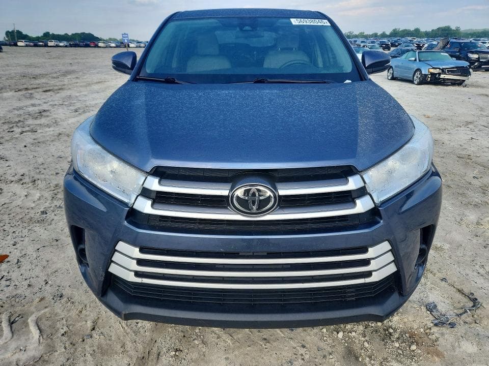 2017 TOYOTA HIGHLANDER LE 5