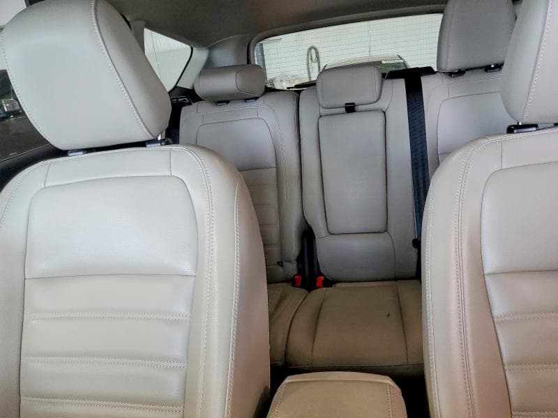 2019 FORD ESCAPE SEL 10