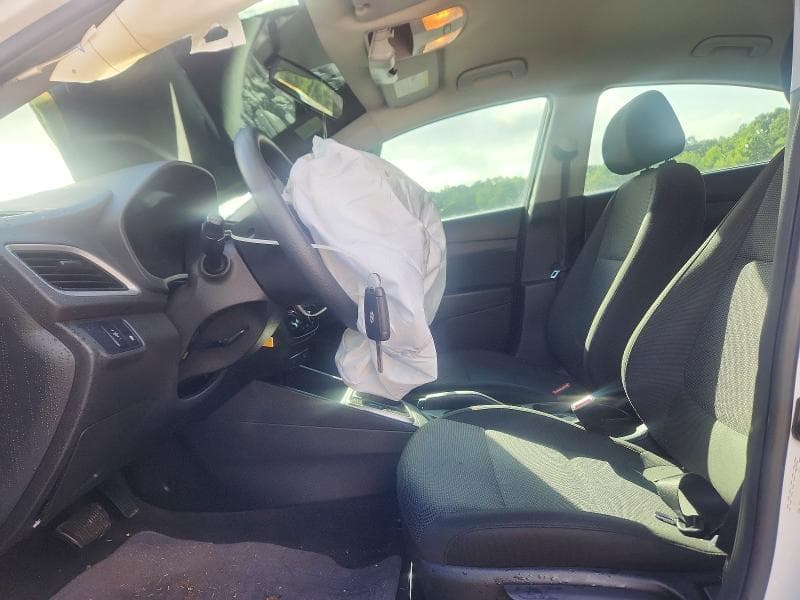 2022 HYUNDAI ACCENT SE 7