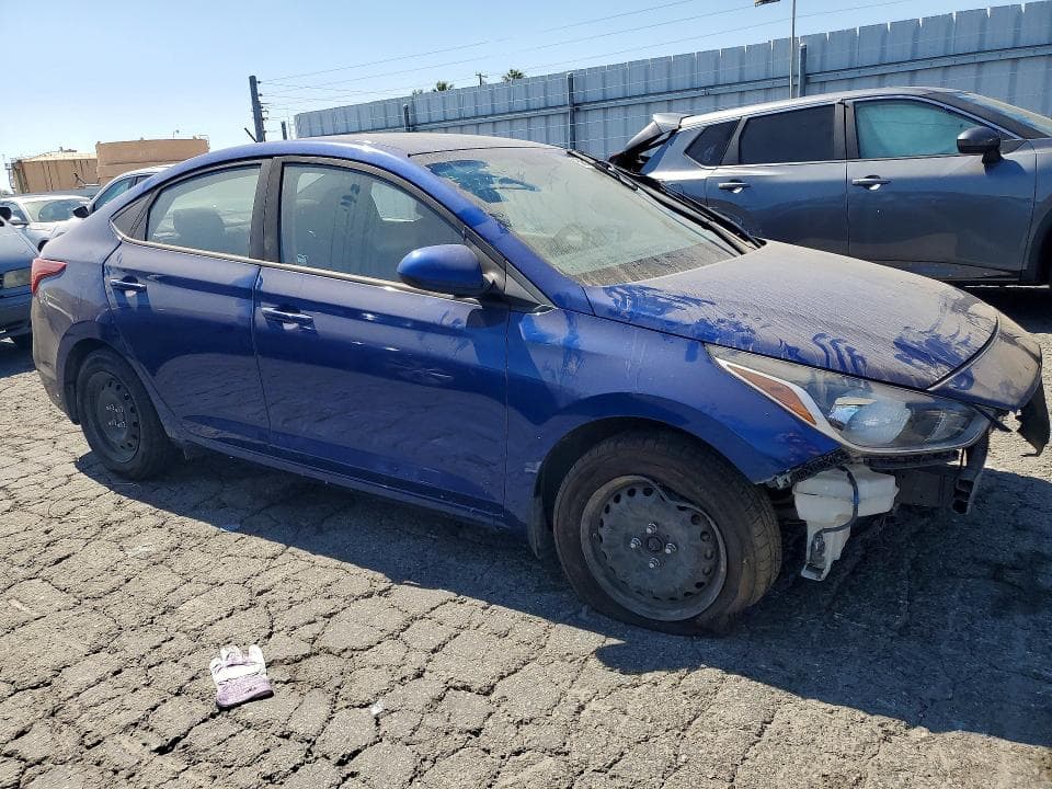 2018 HYUNDAI ACCENT SE 4