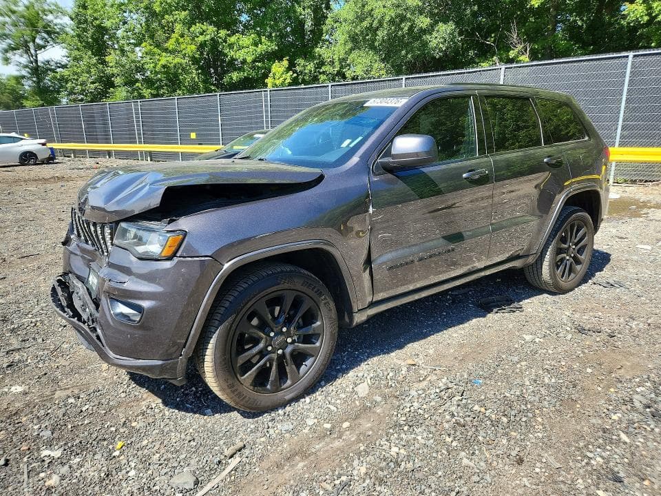 2019 JEEP GRAND CHEROKEE LAREDO - 1