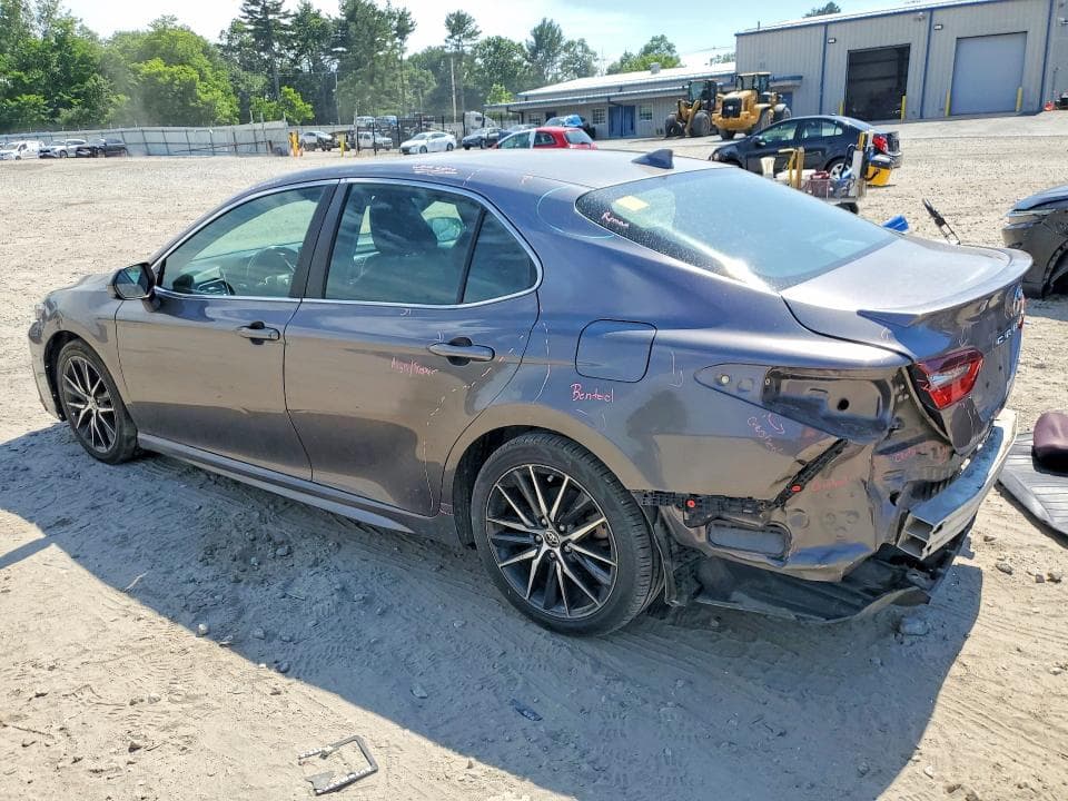2021 TOYOTA CAMRY SE 2
