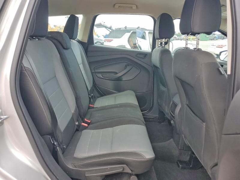 2017 FORD ESCAPE S 11