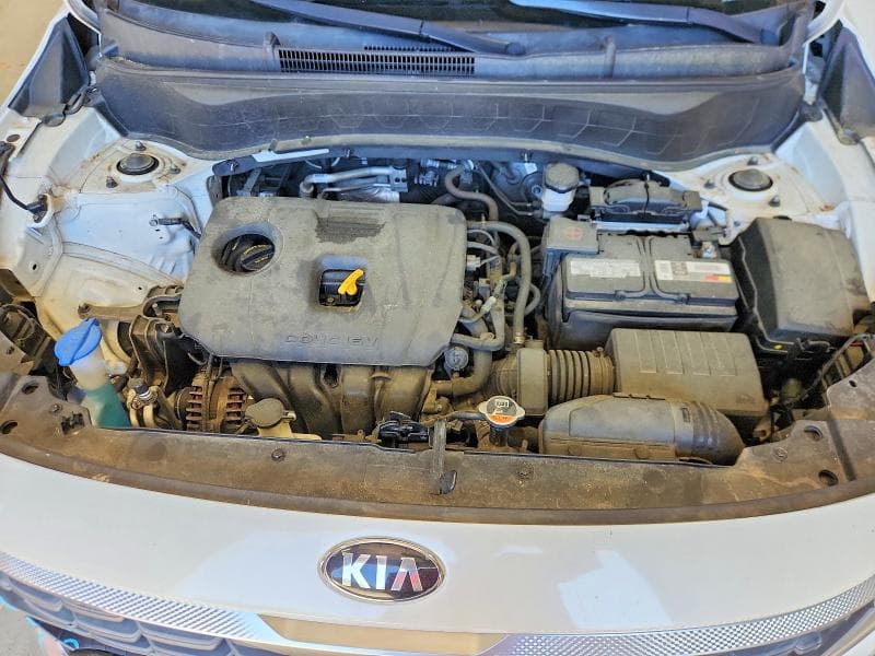 2021 KIA SELTOS LX 11