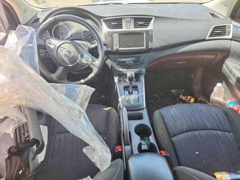 2019 NISSAN SENTRA SV 8