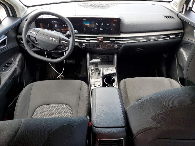 2026 KIA SPORTAGE LX 8
