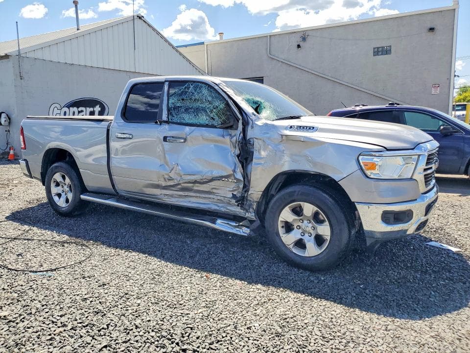 2020 RAM 1500 BIG HORN 4