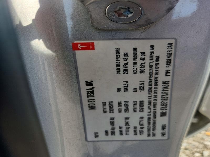 2018 TESLA MODEL 3 12