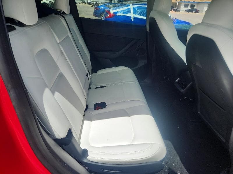 2023 TESLA MODEL Y 10