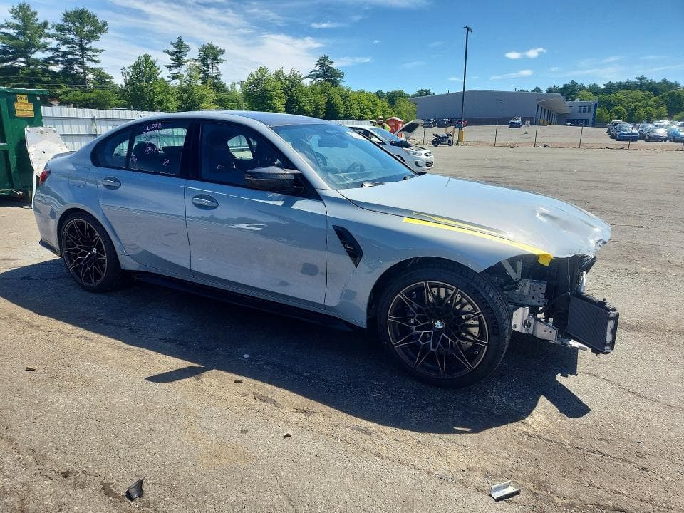 2027 BMW M3 COMPETITION 4