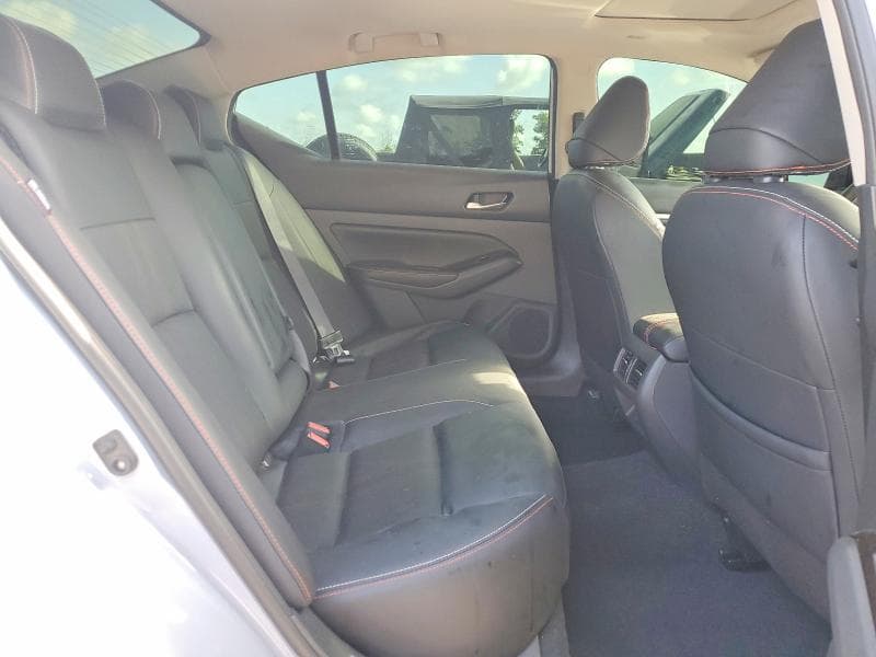 2024 NISSAN ALTIMA SR 10