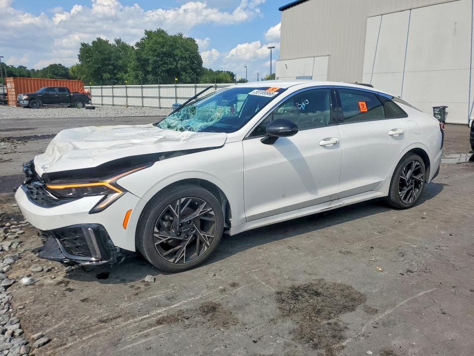 2025 KIA K5 GT LINE