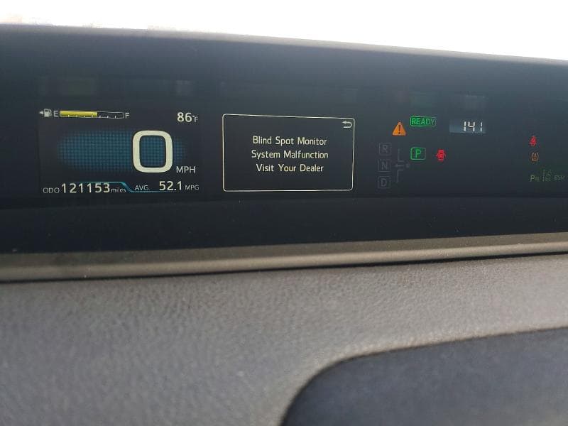 2020 TOYOTA PRIUS LE 9