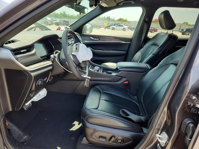 2025 JEEP GRAND CHEROKEE L LIMITED 7