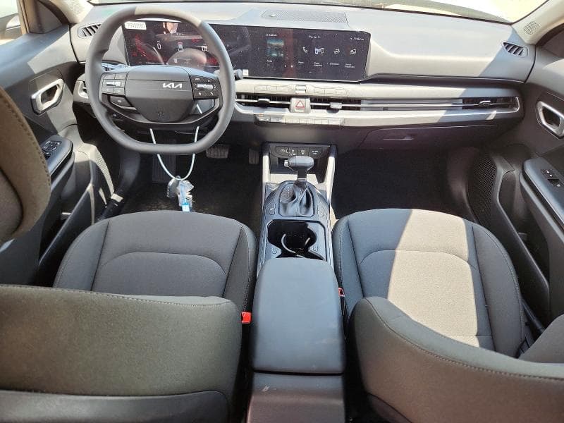 2026 KIA K4 LXS 8